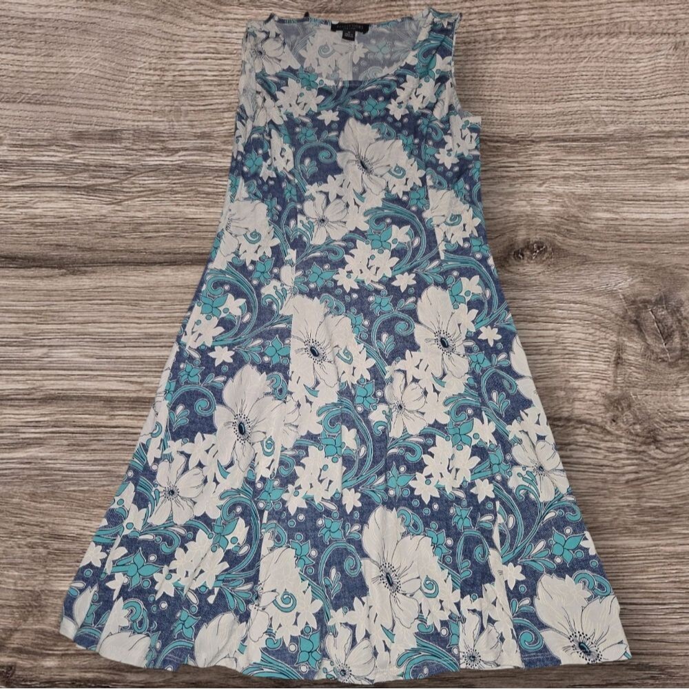 Perceptions Blue and White Floral Dress Medium